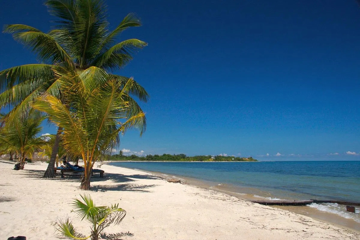 Placencia, Belize - Tourist Destination - Enjoy Belize